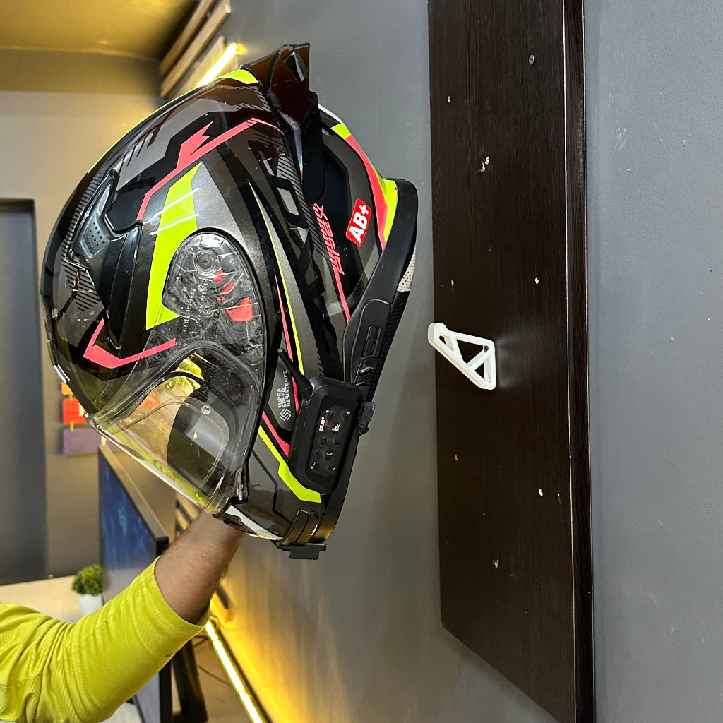 Helmet holder